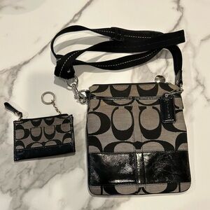 Vintage Coach Black and Grey Crossbody Bag with Keychain